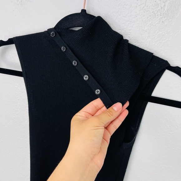 Theory Leendelle Refine Ribbed-Knit Funnel-Neck Black Sleeveless Marino Wool Top - Picture 7 of 9